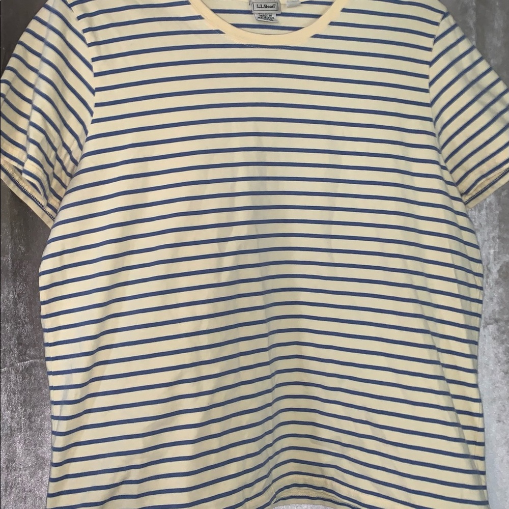LL Bean Women’s yellow and blue striped short-sleeve tee size Large